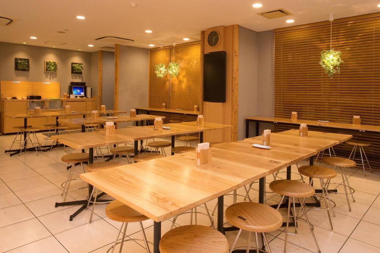 Super Hotel Miyazaki Natural Hot Springs Екстер'єр фото